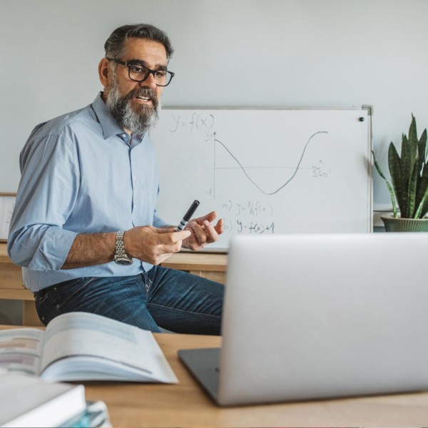 man consulting for free as volunteer work via video call