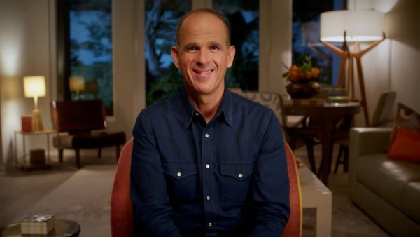 Image of Marcus Lemonis sitting in his living room.