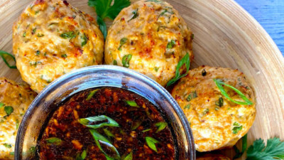 Image of turkey meatballs dish.