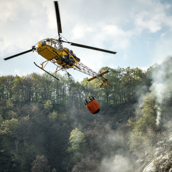 Image of aircraft in emergency situation to explain why it’s important to pay taxes